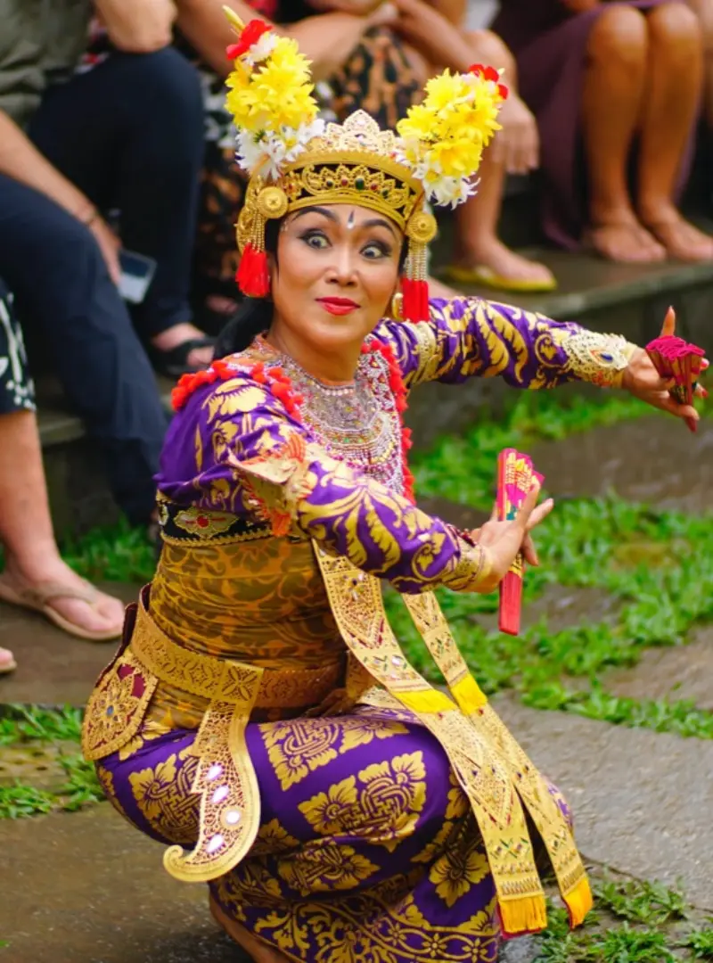 Live Balinese dance performances, sacred ceremonies, workshops and cultural events at KDA Art Space in Ubud
